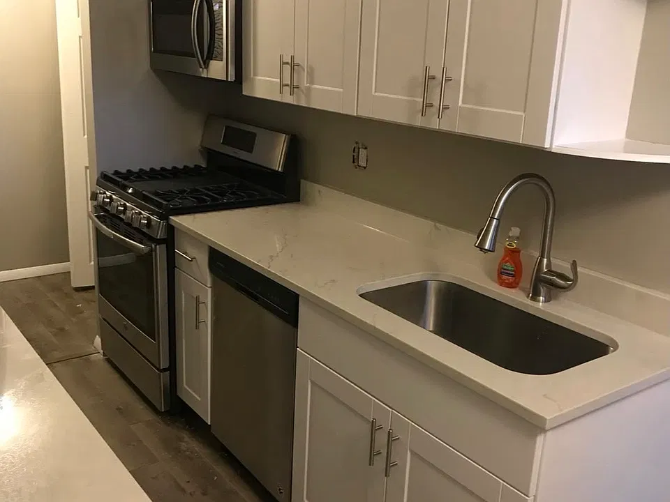 64 Shrewsbury Green Dr #64B
