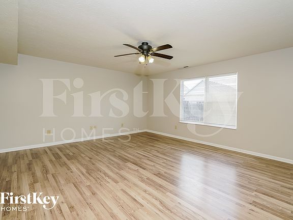 2nd image of 881 Briarstone Dr