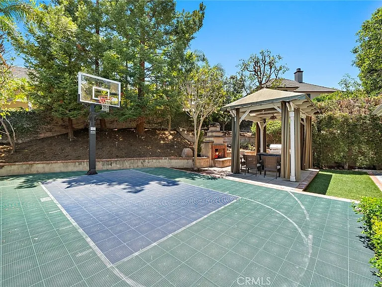 2 Franklin Way — Photo 14