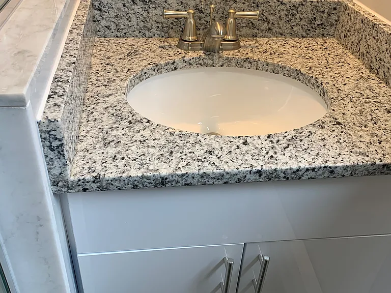519 Washington St #3 — Photo 8