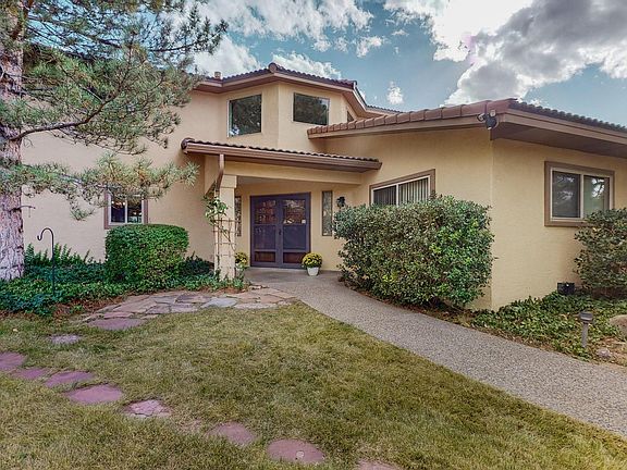 5th image of 559 Black Bear Pl NE