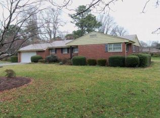 4208 Ewell Rd, Virginia Beach, VA 23455