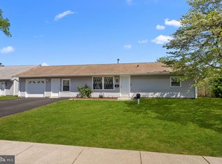 357 Berkshire Rd, Fairless Hills, PA 19030