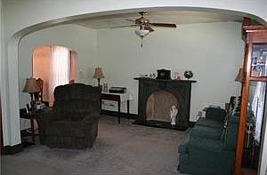 5th image of 21 Mayer Ave