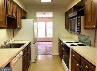 6403 Wainfleet Ct, Springfield, VA 22152