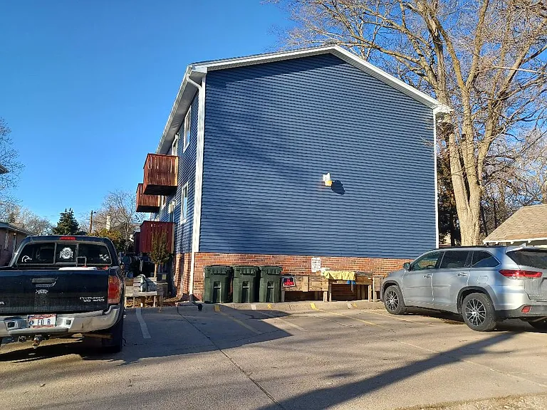 2139 A St #5 — Photo 6