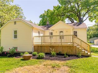4878 Union Ave NE, Homeworth, OH 44634