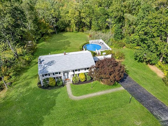 2nd image of 142 Loder Road