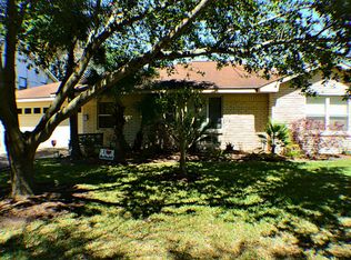 5522 McKnight St, Houston, TX 77035