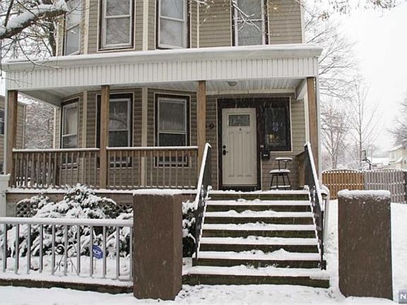 2nd image of 99 Rhode Island Ave