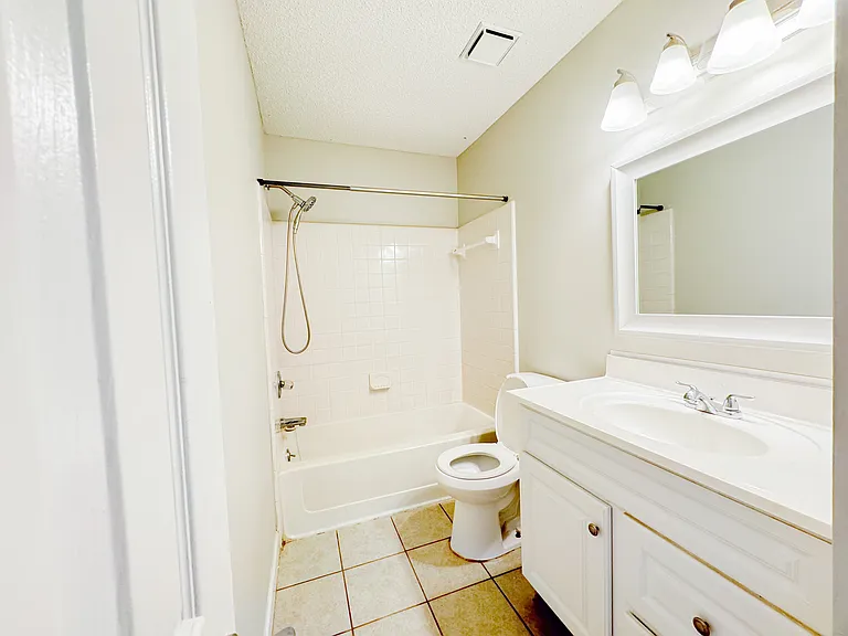 102 Wickersham Dr — Photo 11