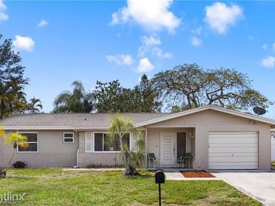 1670 N Hermitage Rd, Fort Myers, FL, 33919
