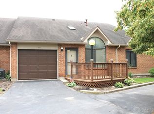 174 Candle Ct, Englewood, OH 45322