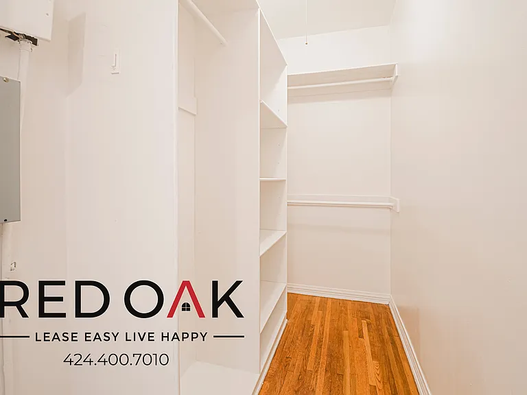 180 S Sycamore Ave #104 — Photo 11