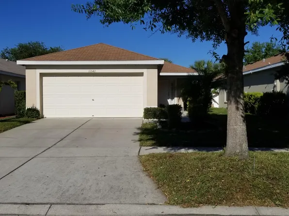 11542 Crestlake Village Dr, Riverview, FL 33569