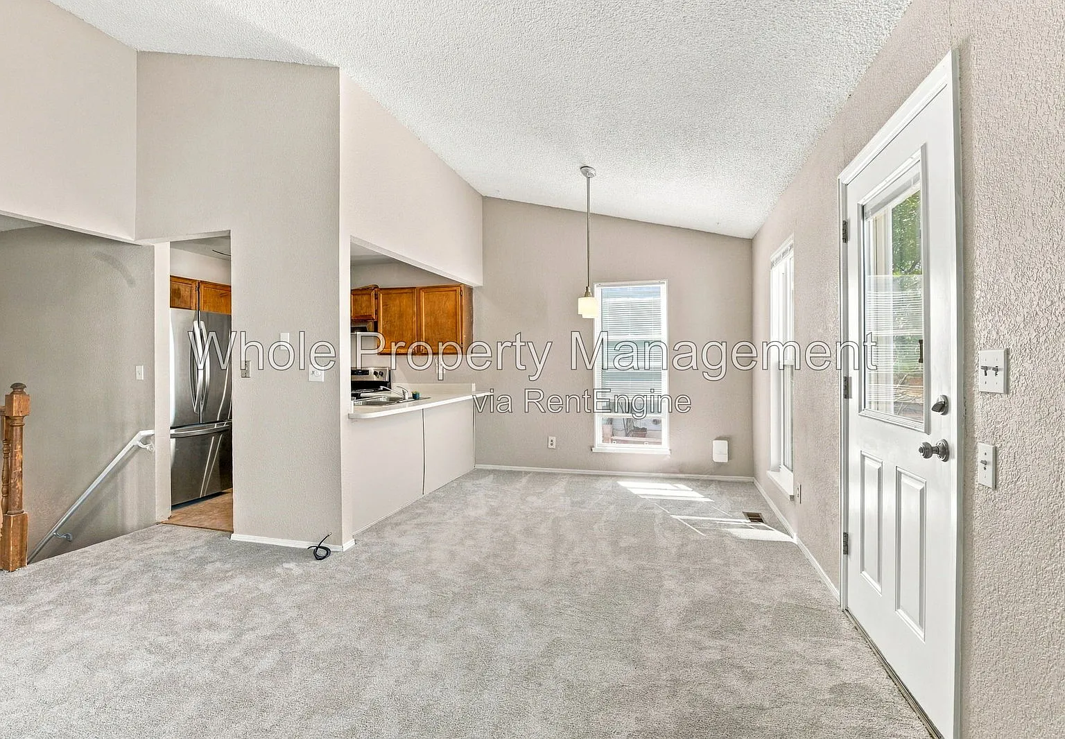 3 bed, 1.0 bath, 1200 sqft, $2,295 — Photo 3