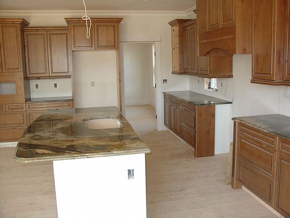 Includes Viking Appliances Suite