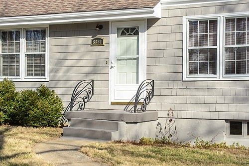 2nd image of 6831 Winchester Ave
