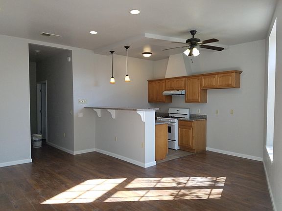 3rd image of 3711 Stockton Blvd #C