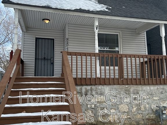 2nd image of 2843 Belleview Ave
