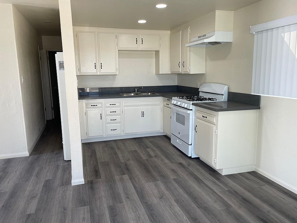 1st image of 2042 Bonita St