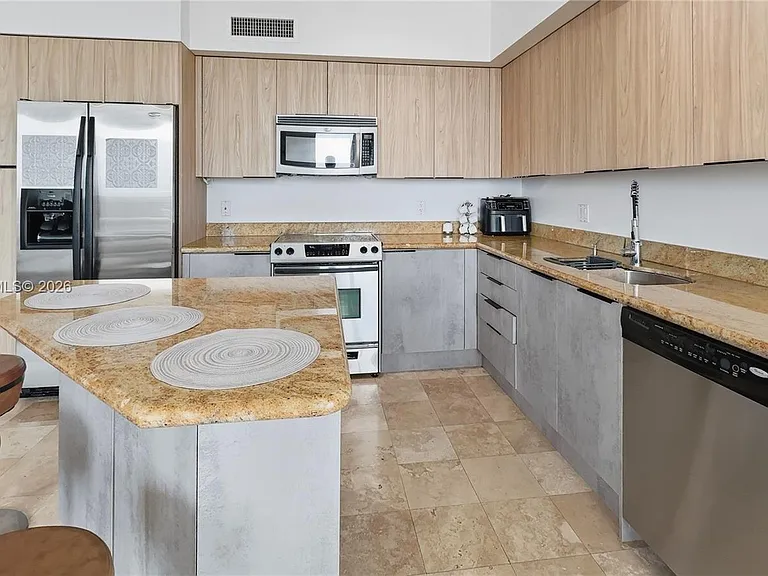 1755 E Hallandale Beach Blvd #2303E — Photo 5