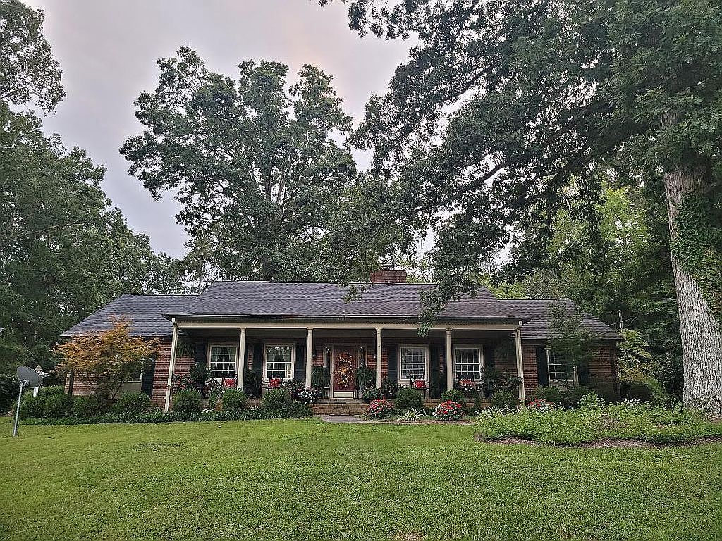 608 E Wade St, Wadesboro, NC 28170 Zillow