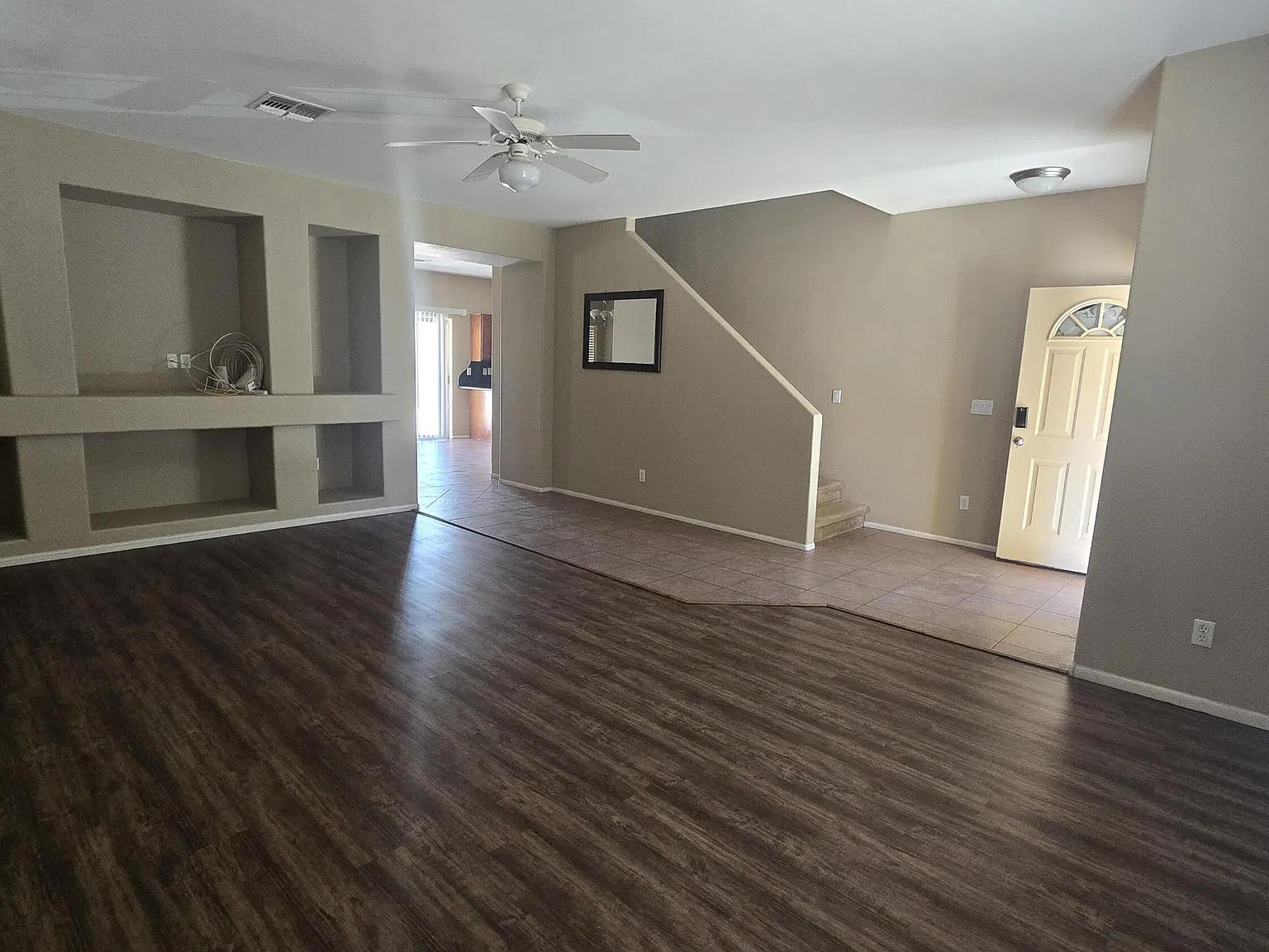3 bed, 2.5 bath, 2139 sqft, $2,350 — Photo 4