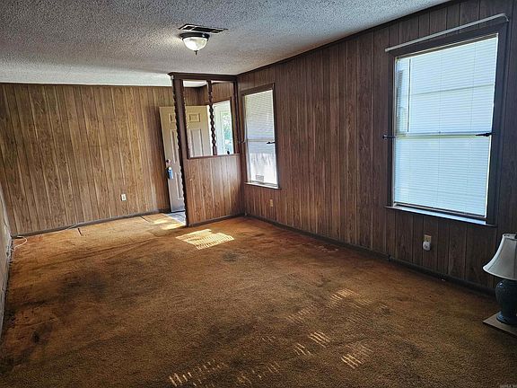 2nd image of 263 Morgan Rd