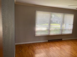 113 Laura Ln, New Lenox, IL 60451
