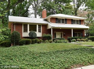 8200 Thoreau Dr, Bethesda, MD 20817