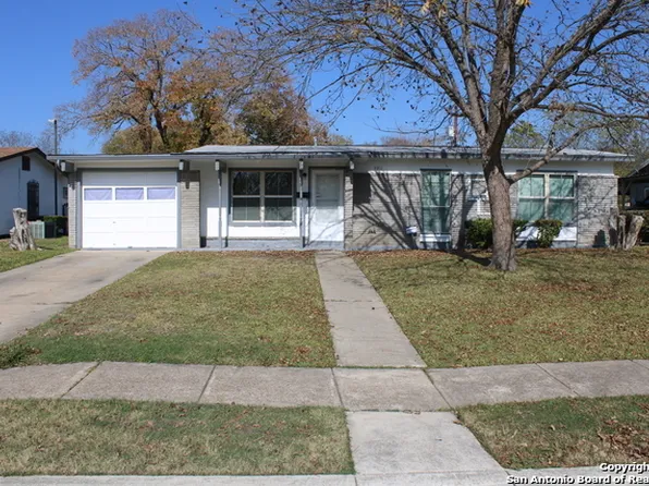 4911 Bayhead Dr, San Antonio, TX 78220