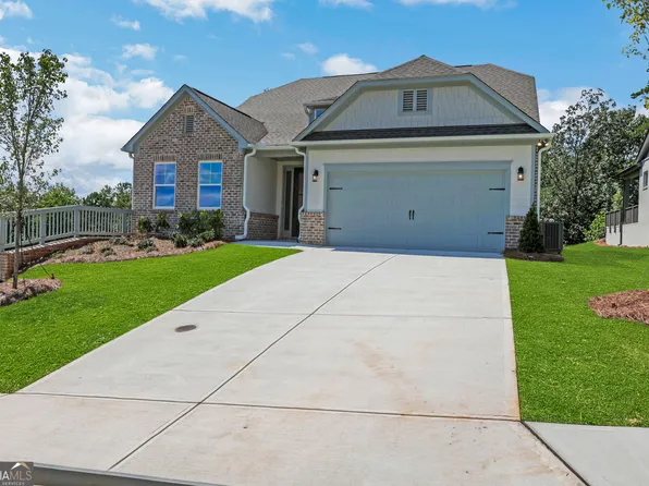 7040 Manchester Dr, Flowery Branch, GA 30542