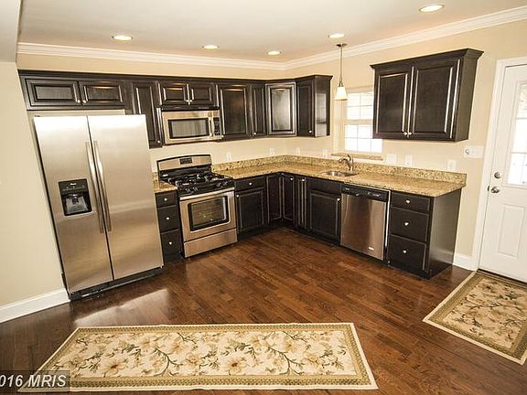 2nd image of 7516 Holabird Ave
