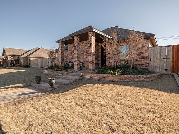 2nd image of 6701 Mosswood Dr