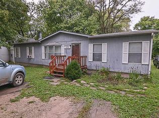 13528 SW 57th St, Topeka, KS 66610