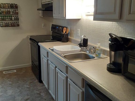 5th image of 4110 Sequoia Ave