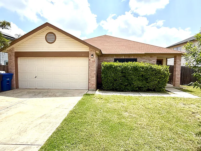 1530 Richland Hills Dr — Photo 1