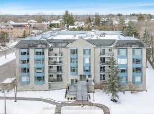 85 Wellington St W #307, Aurora, ON L4G2P2