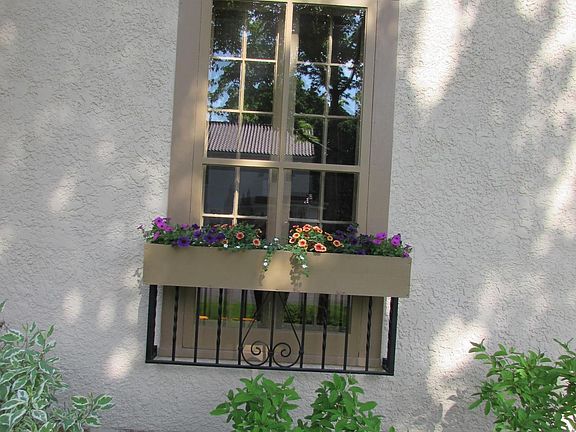 4th image of 148 Homewood Dr