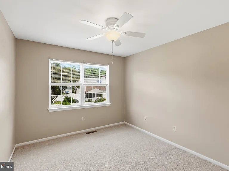 251 N Caroline Pl — Photo 31