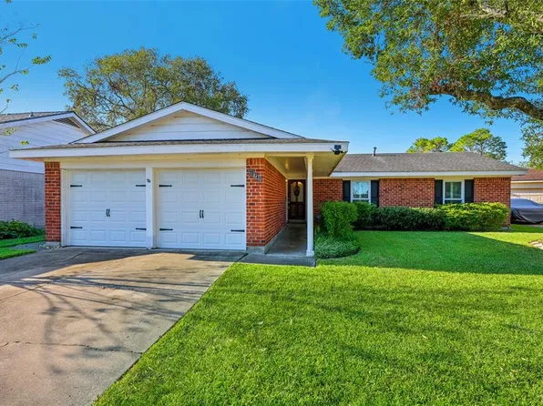 979 Richvale Lane, Houston, TX 77062