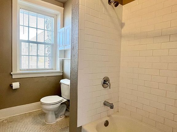 4th image of 2243 Jones St #2243308