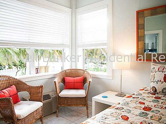 3rd image of 7300 Ocean Ter APT 214