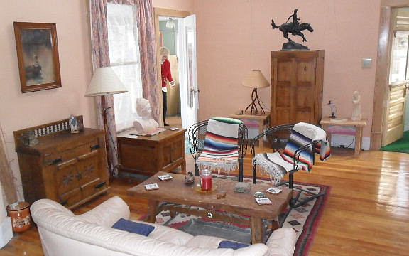 2nd image of 601 Spruce Ave