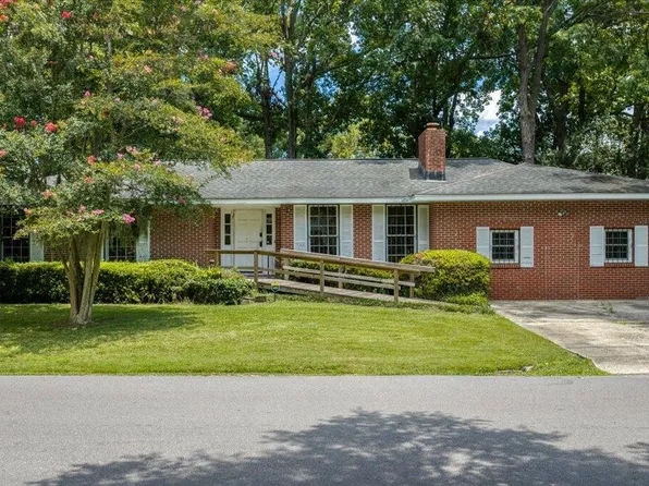 28 Farmfield Ave, Charleston, SC 29407