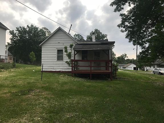5th image of 421 N Odell Ave
