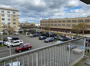 221 Beach 80 St #3H, Far Rockaway, NY 11693