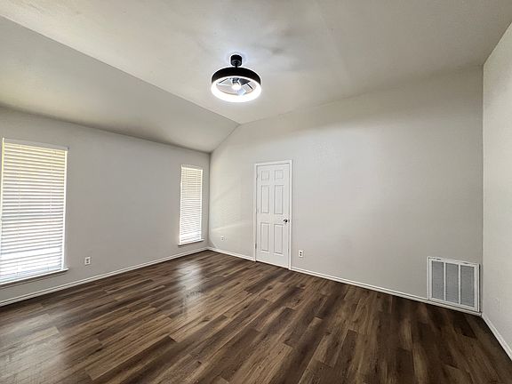 5th image of 7412 Emerywood Ln