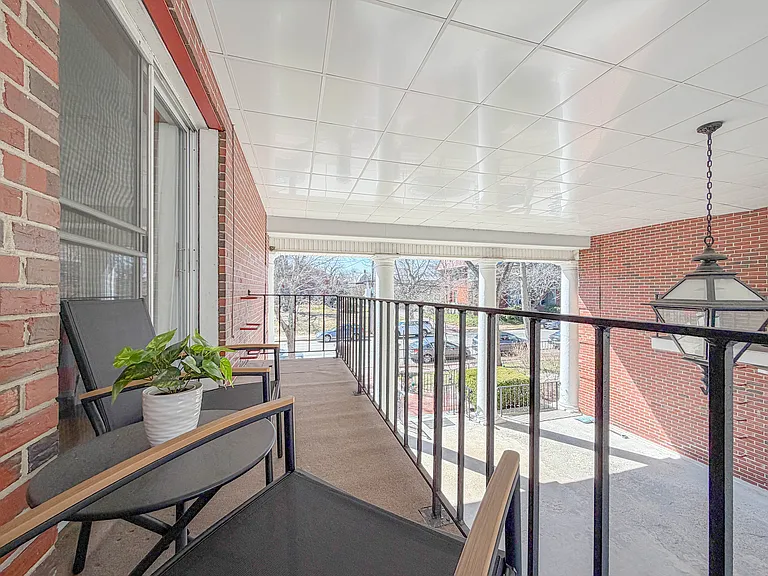 173 Pine St #2P — Photo 37